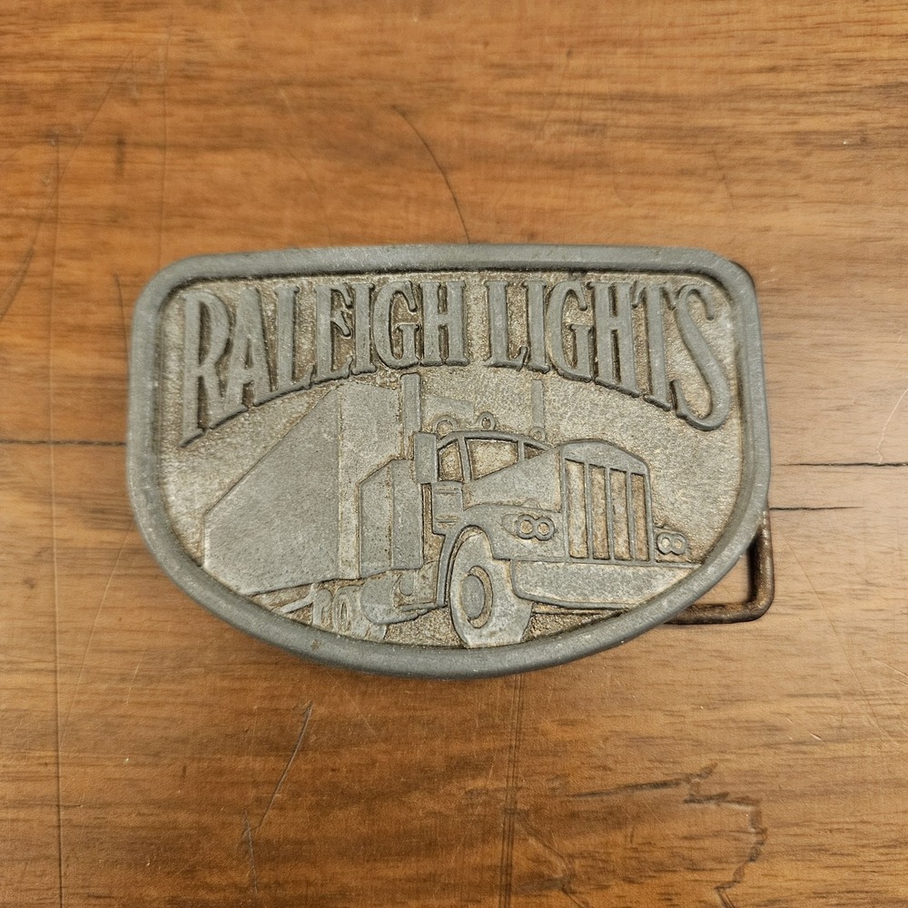 Raleigh Lights Trucker Semi Driver Big Rig Belt Buckle Vintage Silver Toned‎